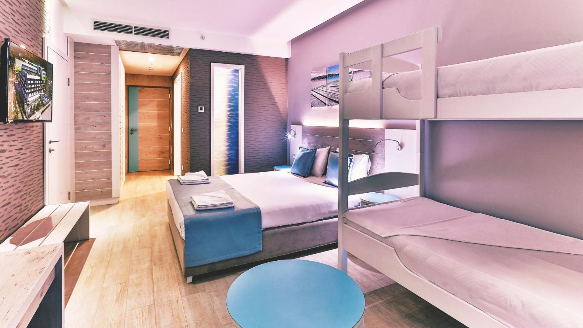 Carine Hotel Park 比耶拉 外观 照片