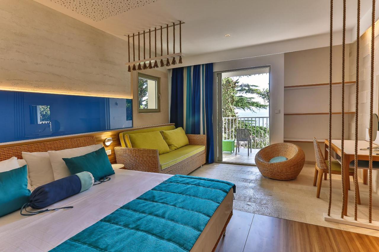 Carine Hotel Park 比耶拉 外观 照片