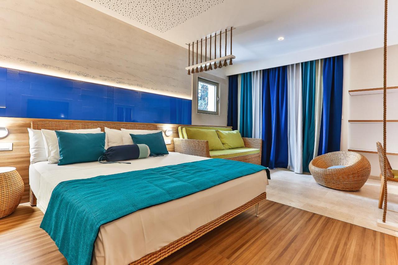 Carine Hotel Park 比耶拉 外观 照片