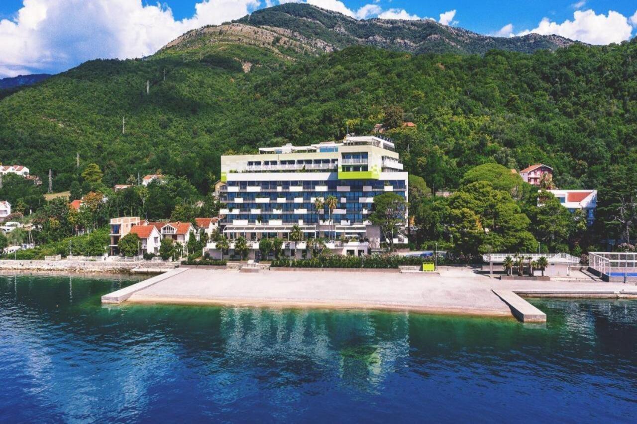 Carine Hotel Park 比耶拉 外观 照片