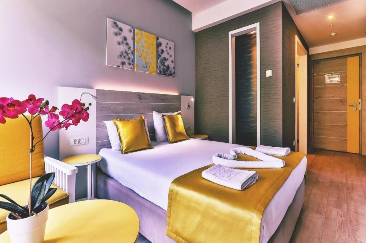 Carine Hotel Park 比耶拉 外观 照片