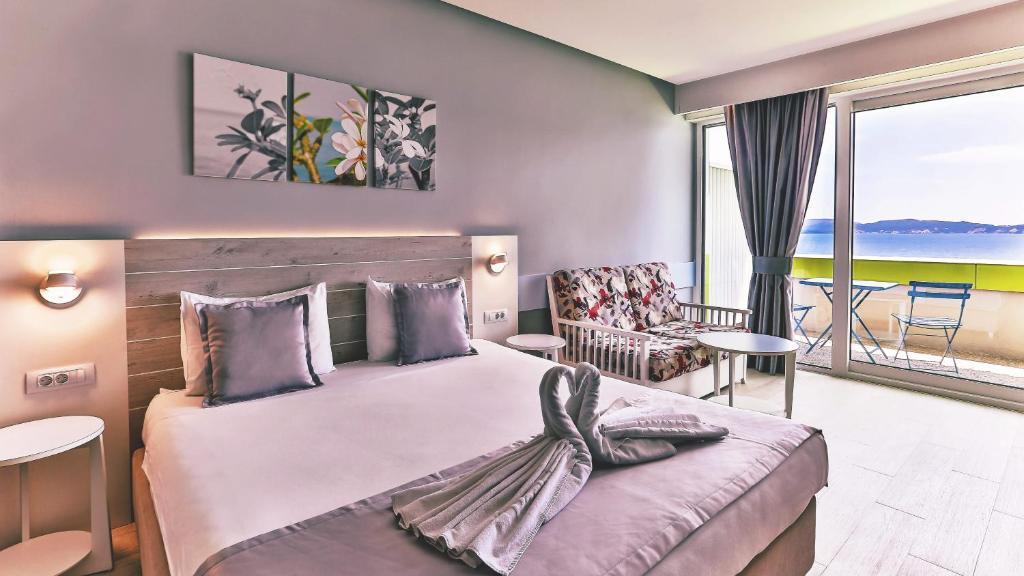 Carine Hotel Park 比耶拉 外观 照片
